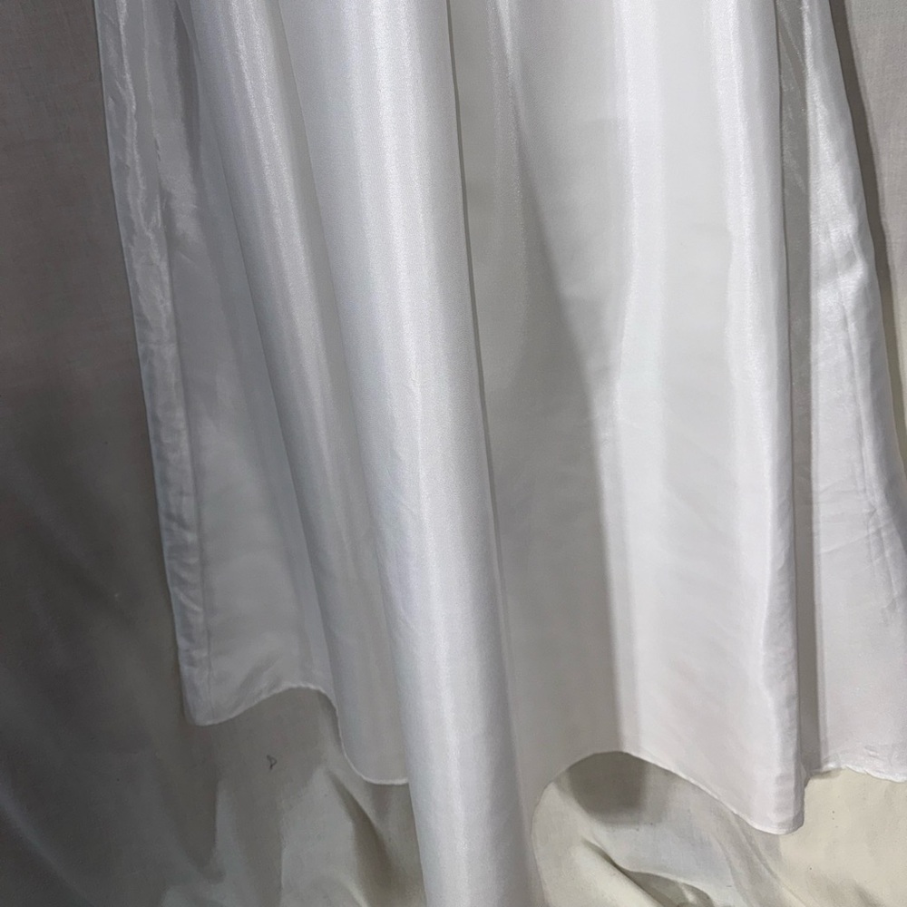 Lulus Manju Elegant sleeveless ivory Wedding Gown Size Medium - Picture 9 of 16